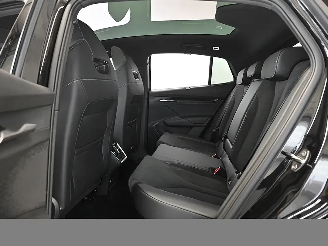 Skoda Enyaq - Thumbnail 13
