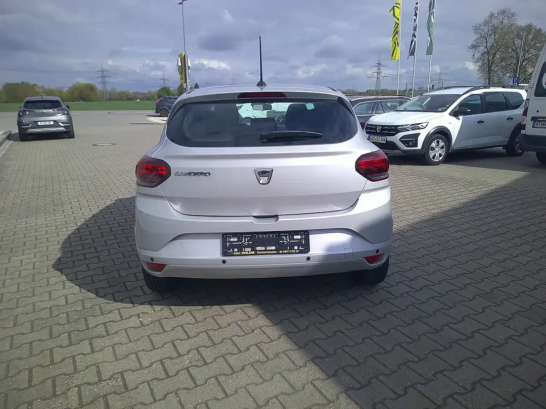 Dacia Sandero - Thumbnail 5