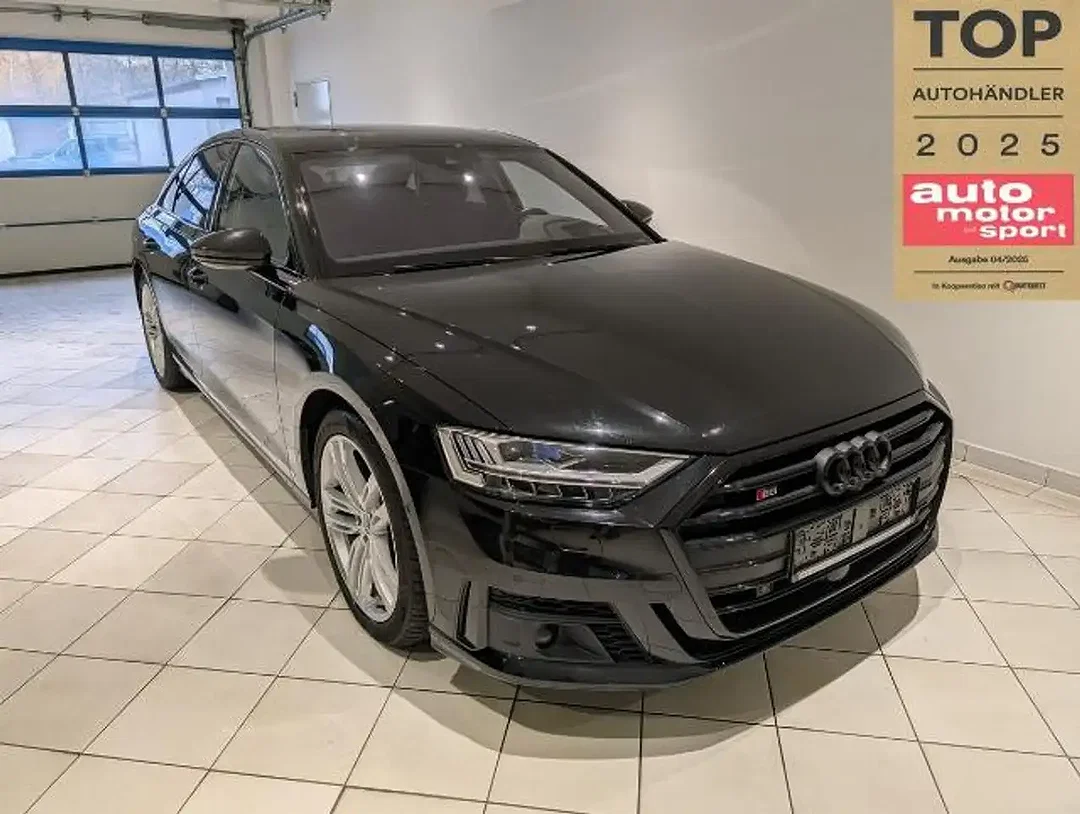 Audi S8 - Afbeelding 1