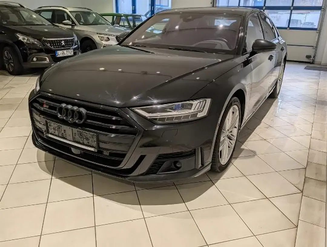 Audi S8 - Thumbnail 6