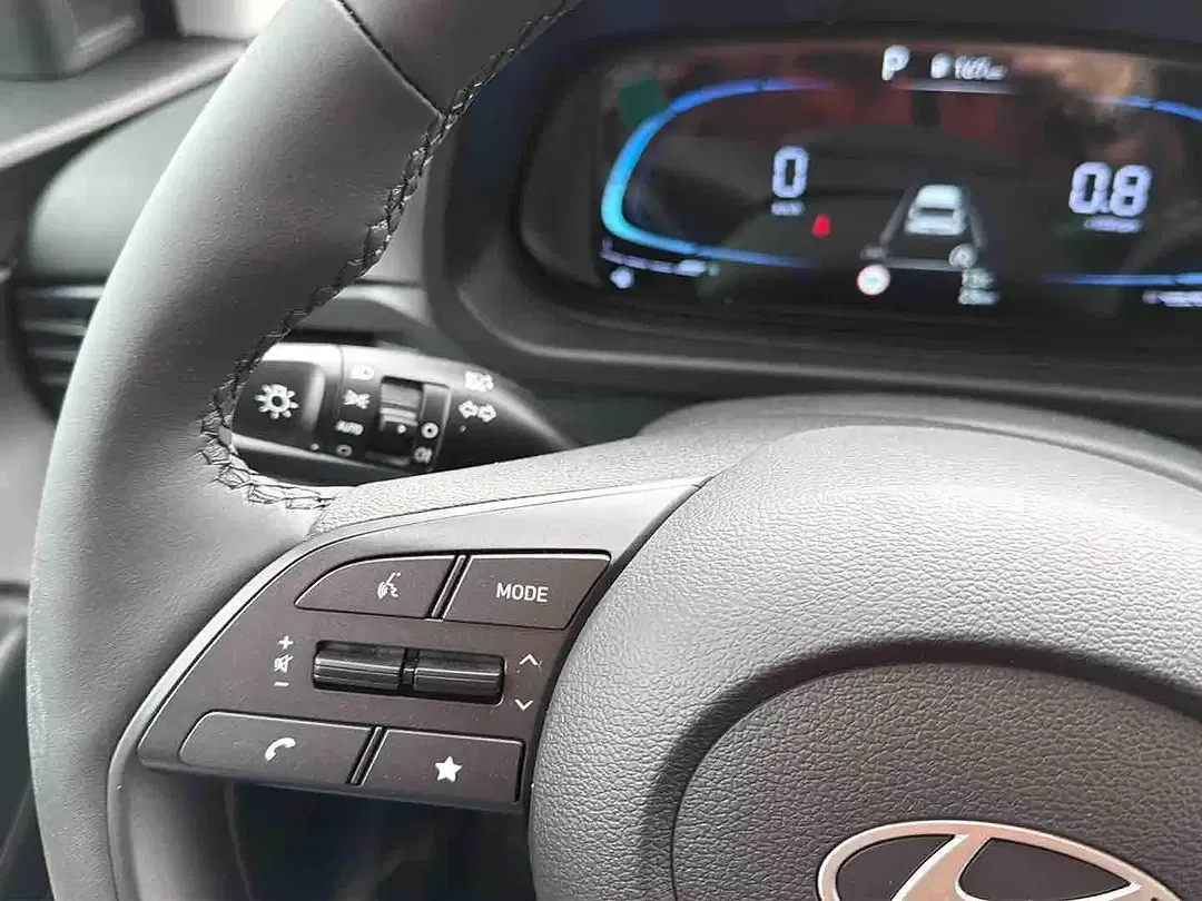 Hyundai i20 - Thumbnail 13