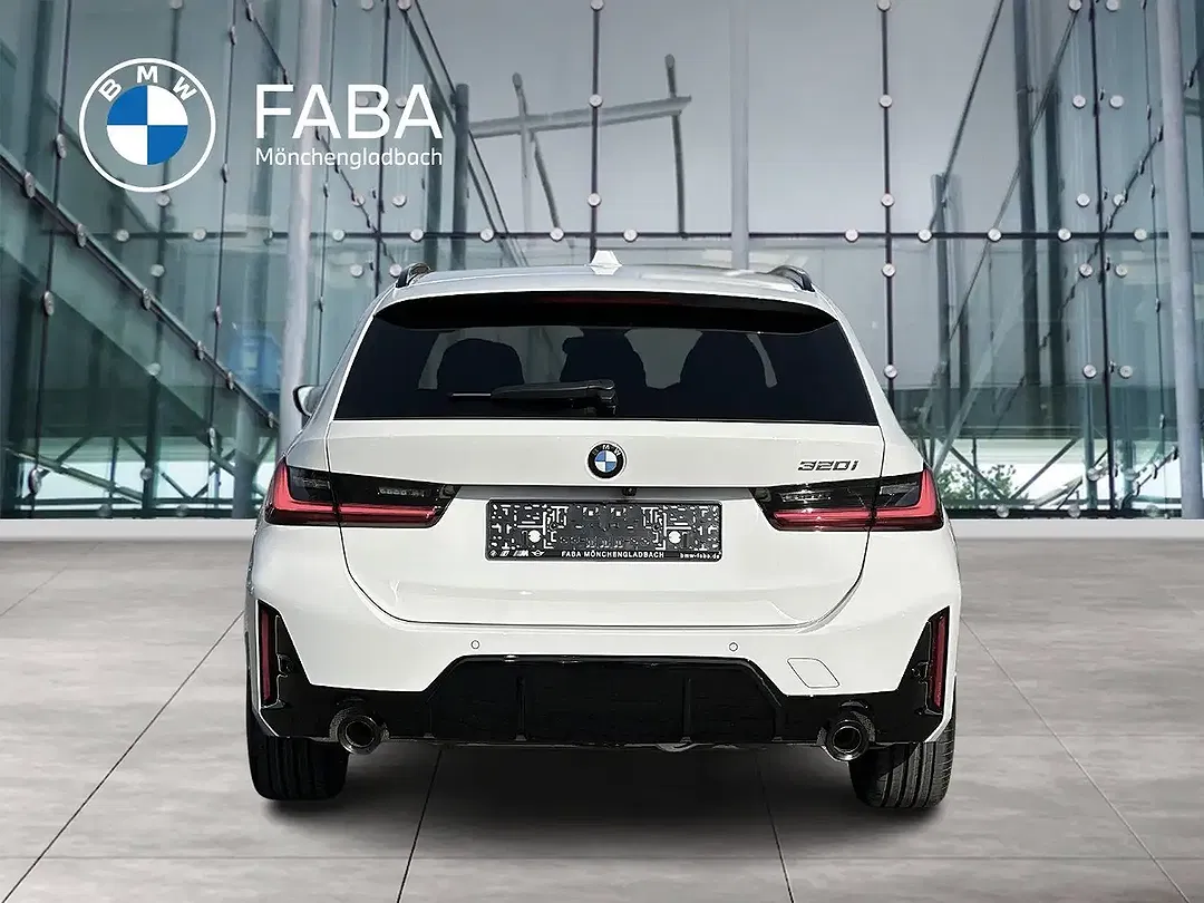BMW 320 - Thumbnail 4