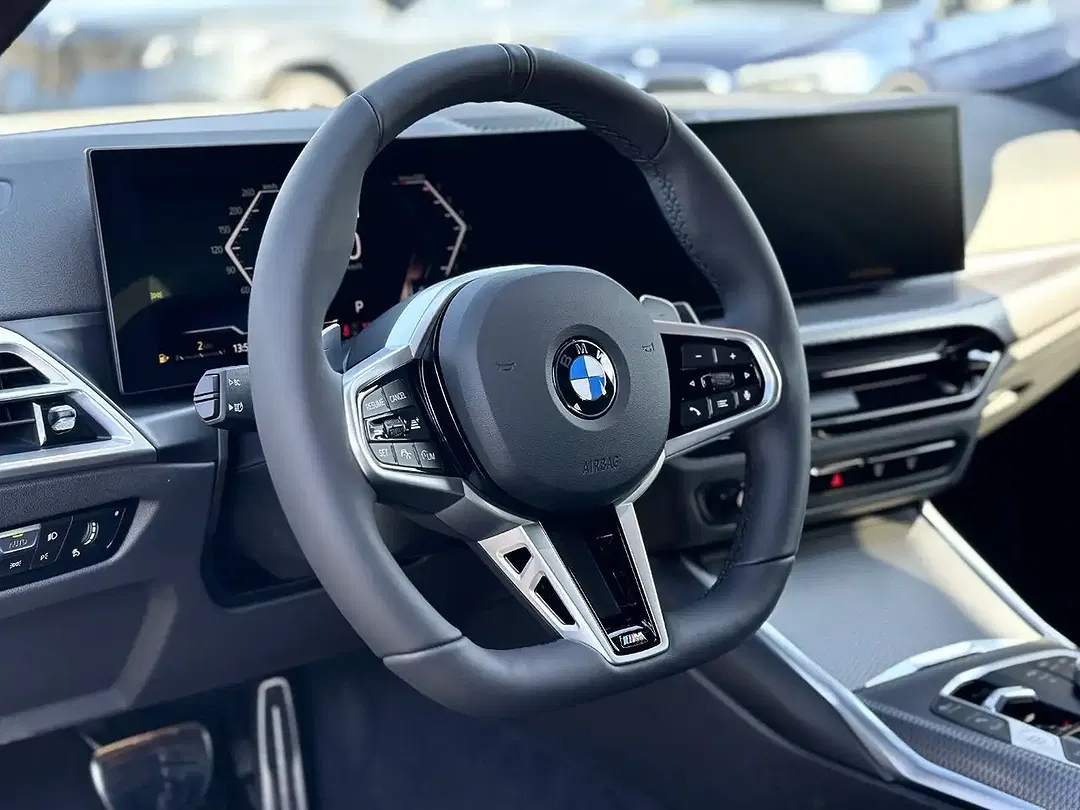 BMW 320 - Thumbnail 9