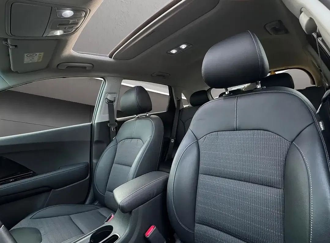 Kia Niro - Thumbnail 11