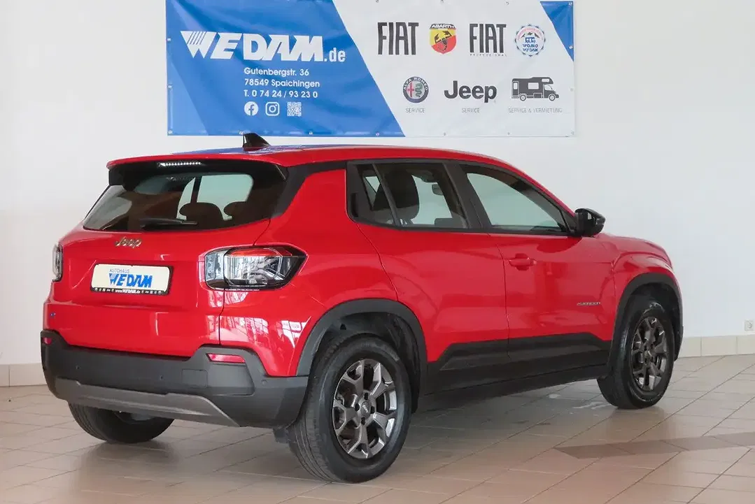 Jeep Avenger - Thumbnail 2