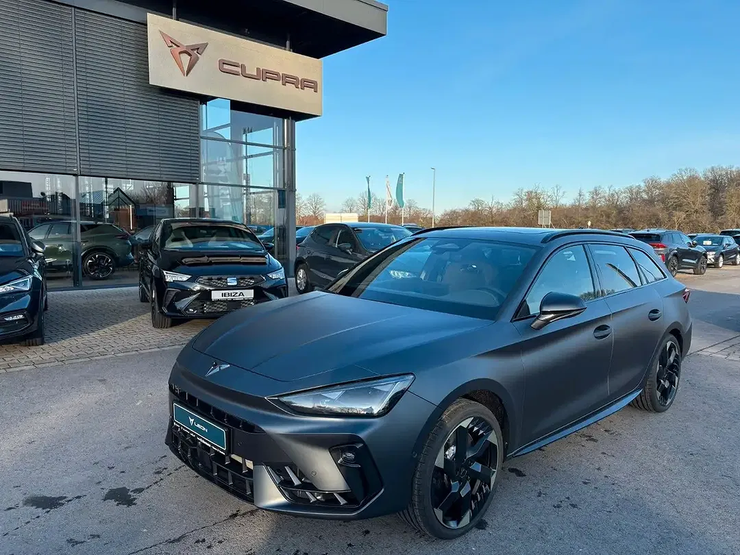 CUPRA Leon - Thumbnail 1