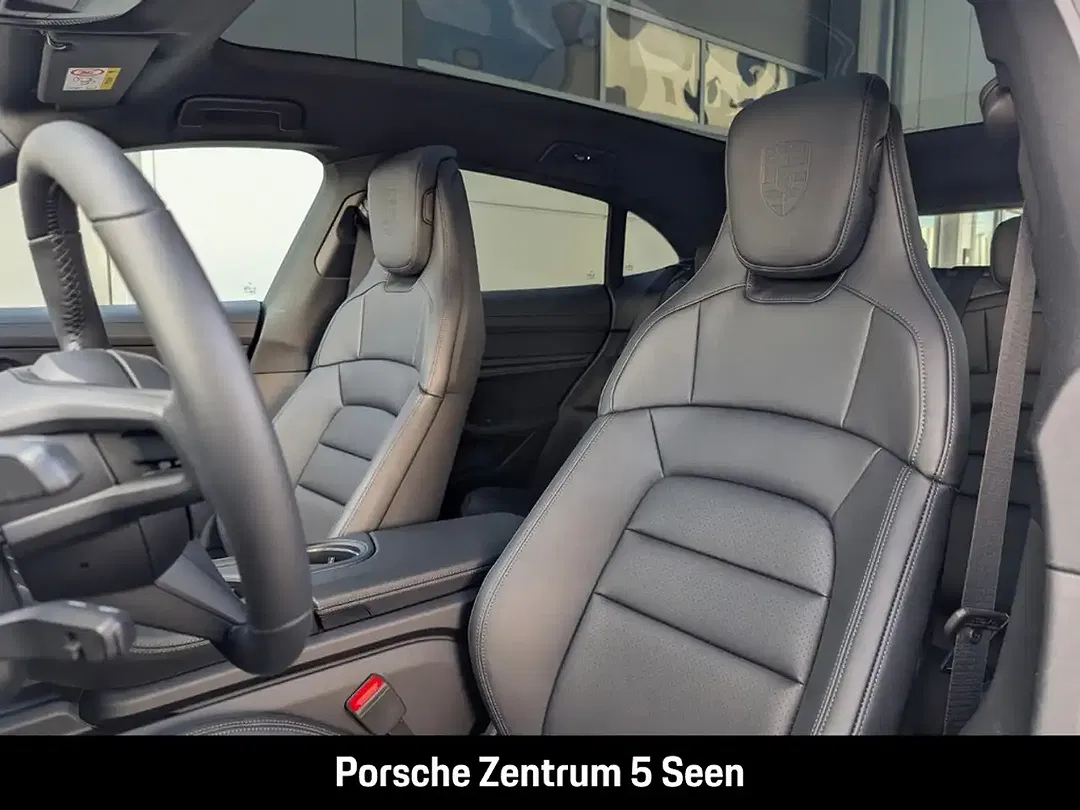 Porsche Taycan - Thumbnail 22