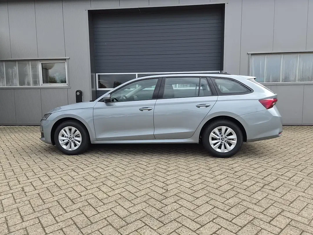 Skoda Octavia - Afbeelding 1