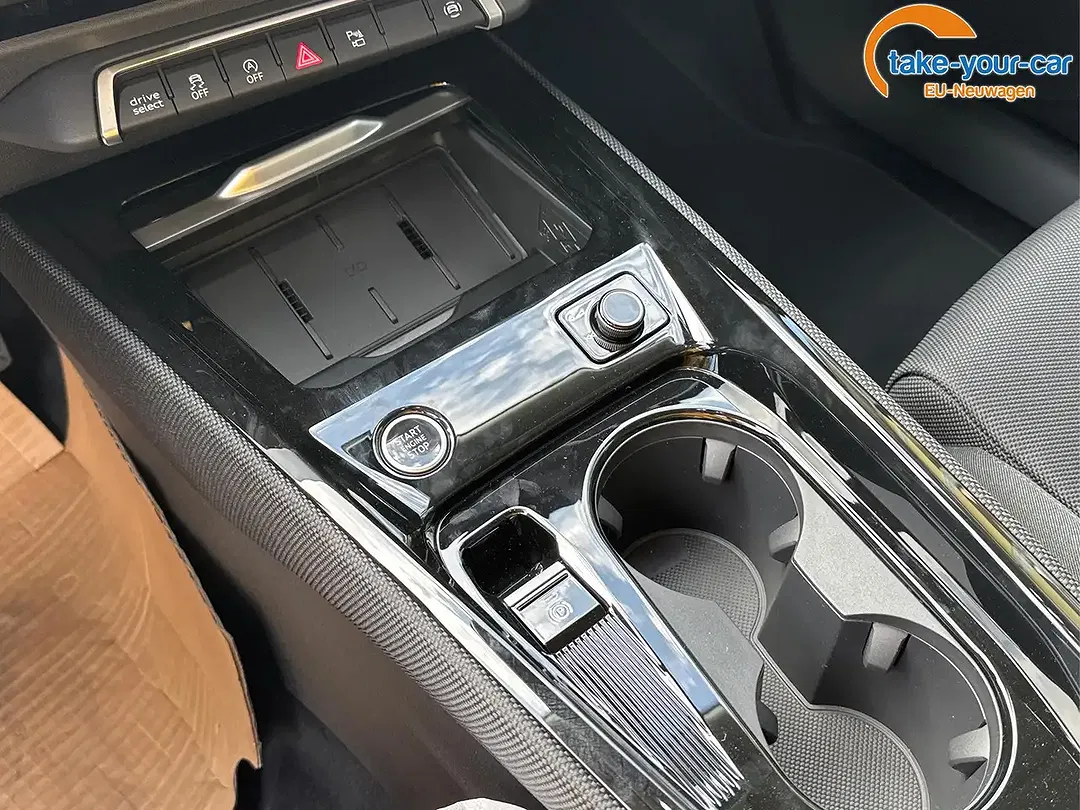 Audi Q3 - Thumbnail 14