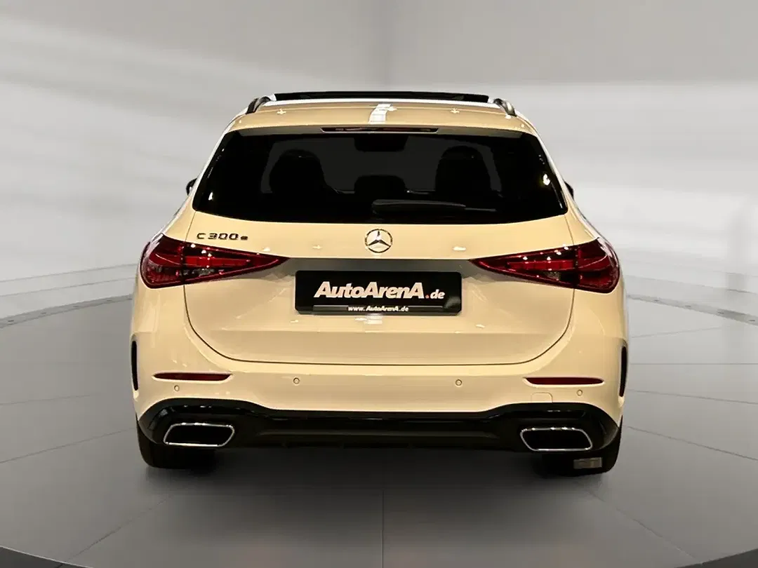 Mercedes-Benz C 300 - Thumbnail 4