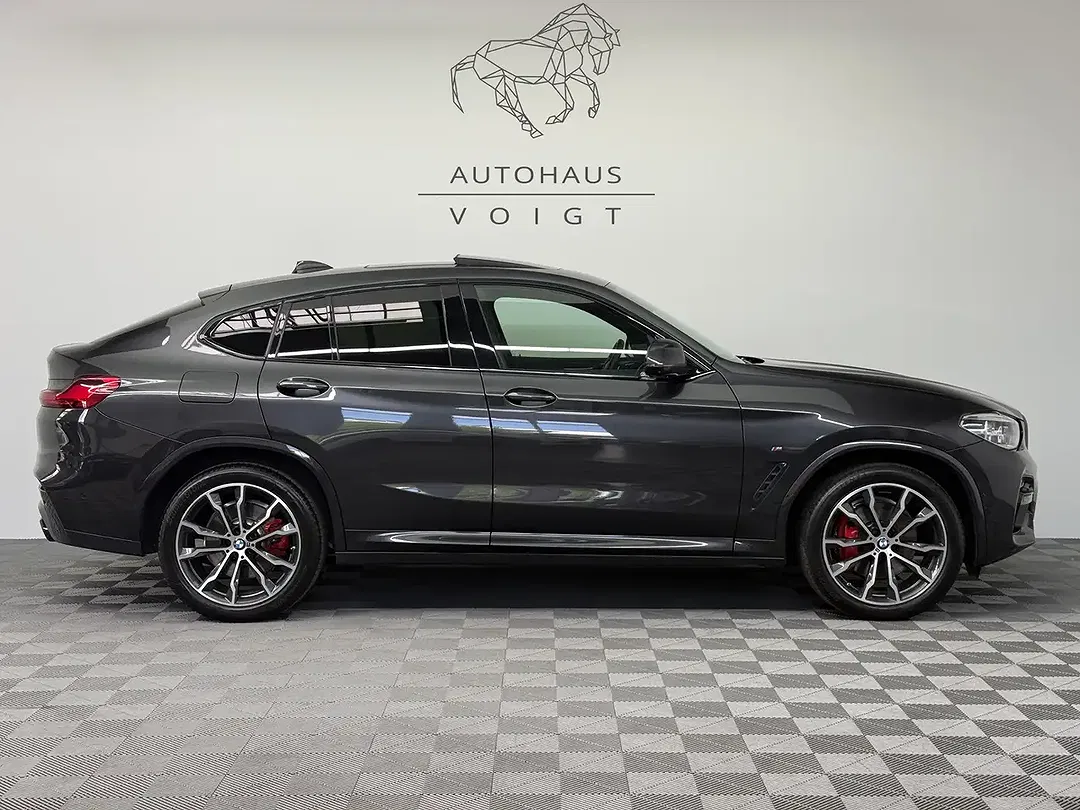 BMW X4 M - Thumbnail 4
