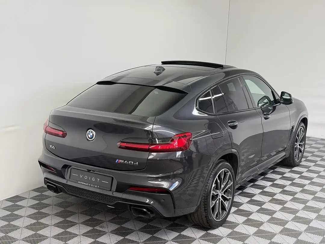 BMW X4 M - Thumbnail 6