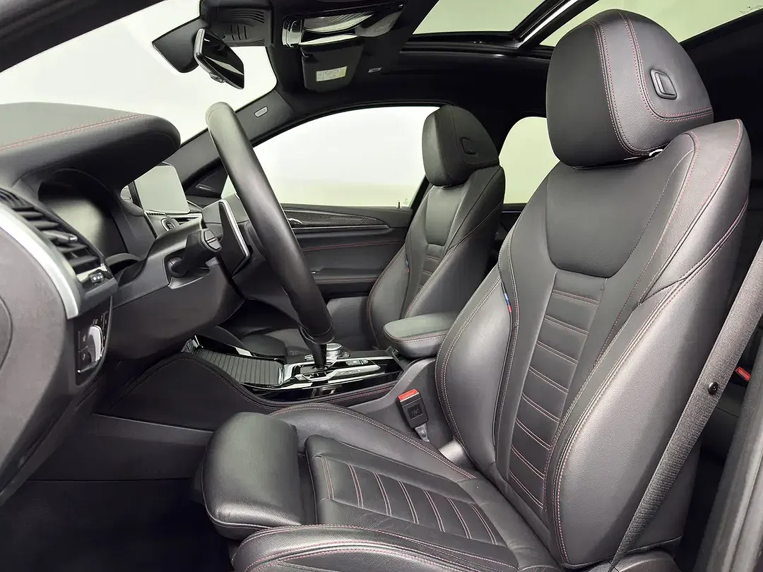 BMW X4 M - Thumbnail 8