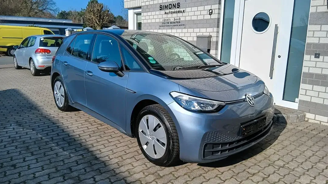 Volkswagen ID.3 - Thumbnail 4
