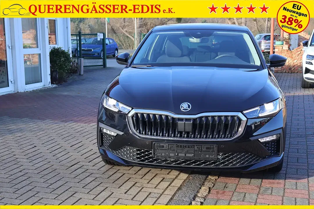 Skoda Scala - Thumbnail 2