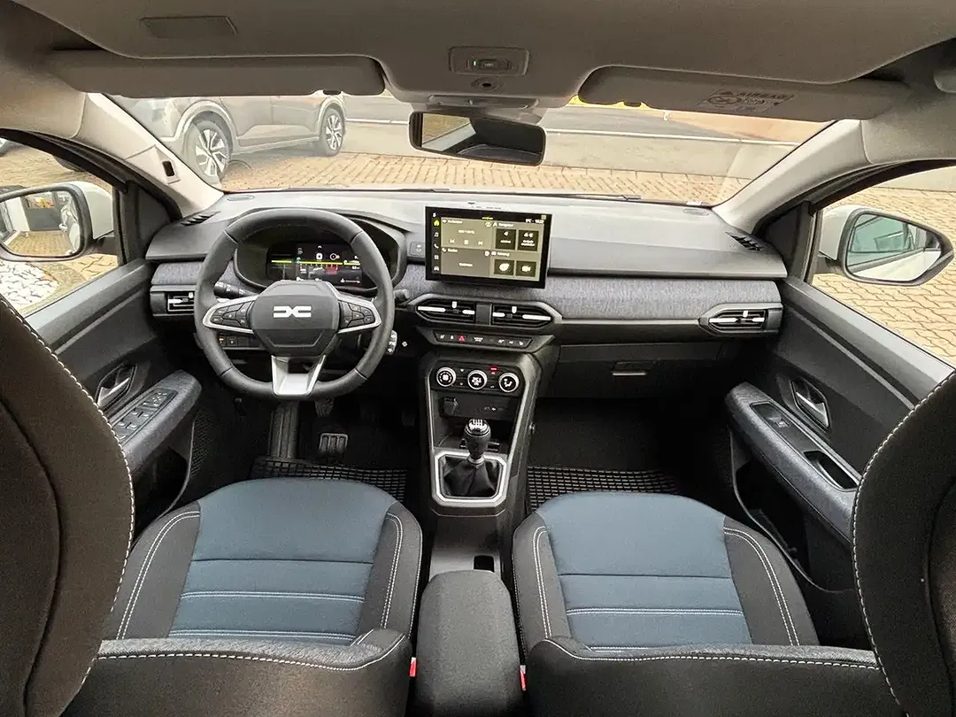 Dacia Sandero - Thumbnail 10