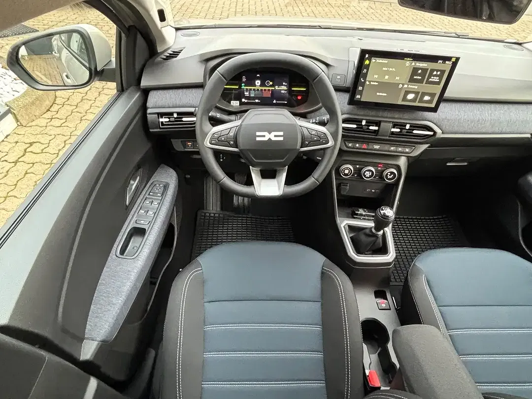 Dacia Sandero - Thumbnail 11