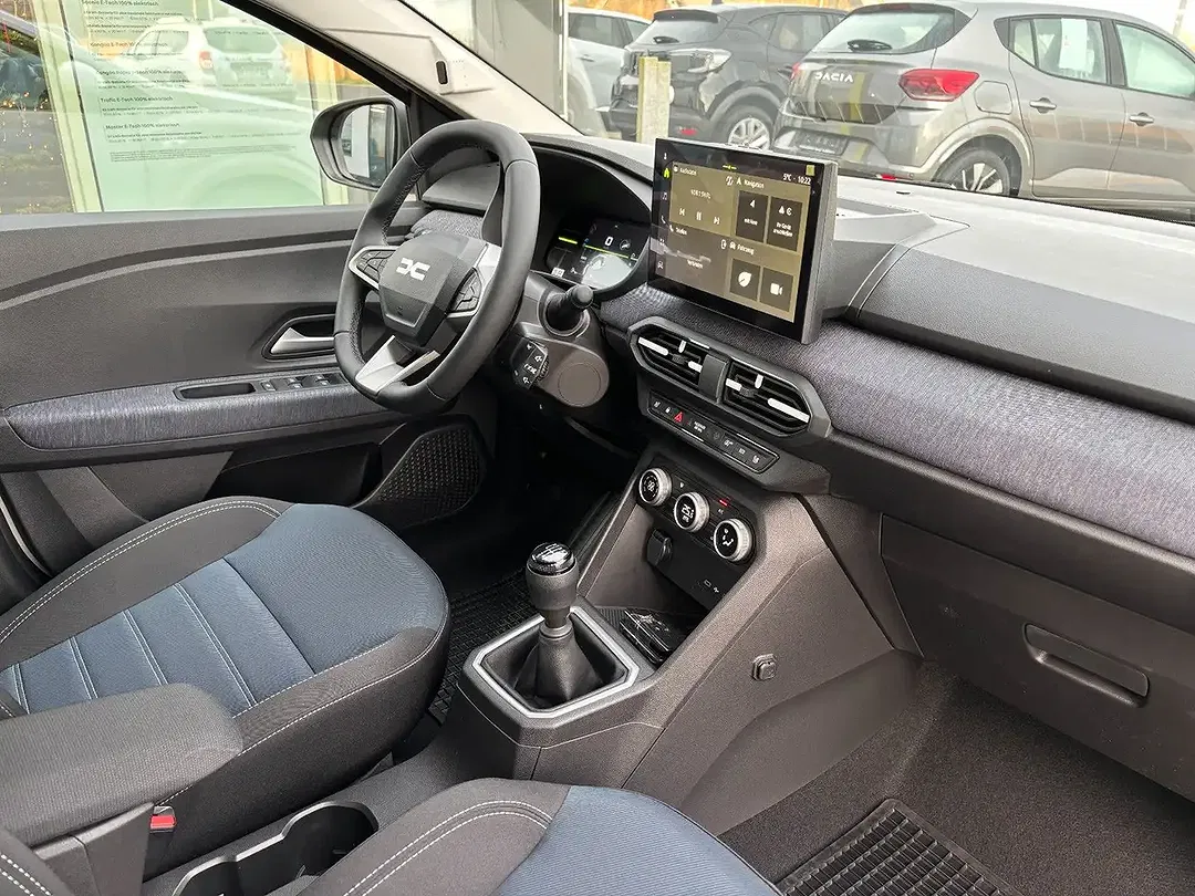 Dacia Sandero - Thumbnail 13