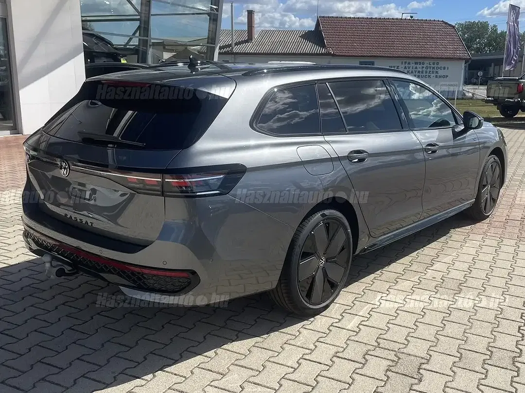 Volkswagen Passat Variant - Thumbnail 2