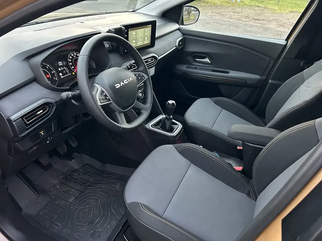 Dacia Sandero - Thumbnail 5