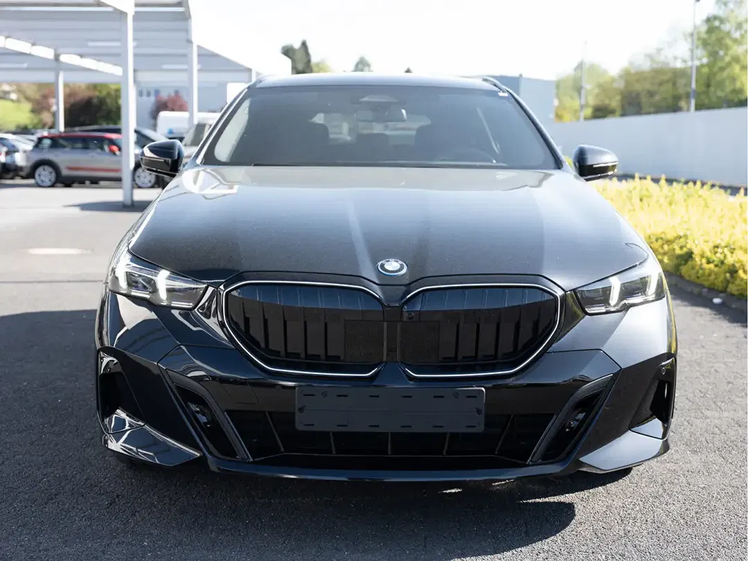 BMW 530 - Thumbnail 3