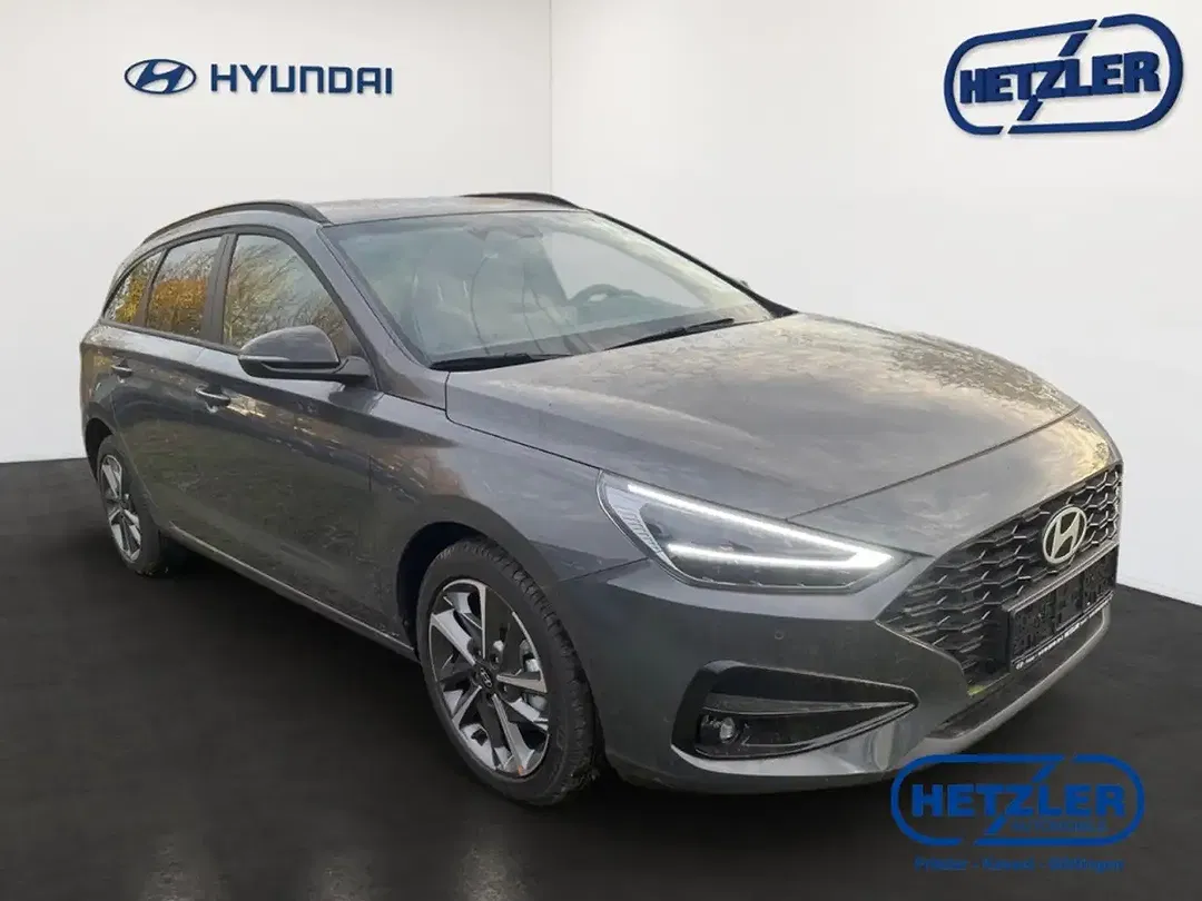 Hyundai i30 - Thumbnail 2