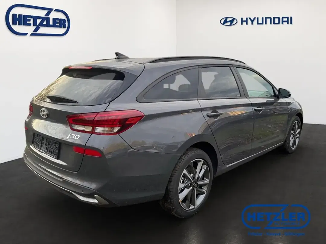 Hyundai i30 - Thumbnail 3