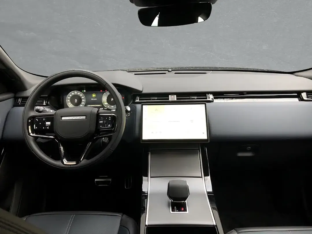 Land Rover Range Rover Velar - Thumbnail 4