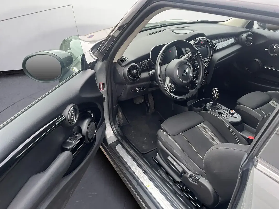 MINI Cooper S - Thumbnail 10