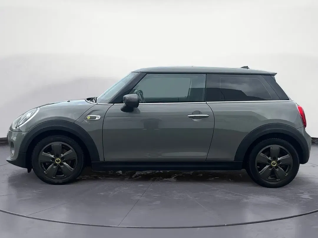 MINI Cooper S - Thumbnail 3