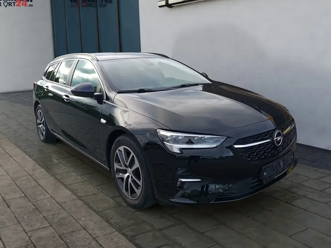 Opel Insignia - Afbeelding 1