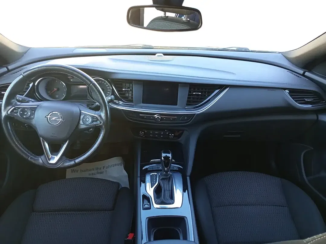 Opel Insignia - Thumbnail 10