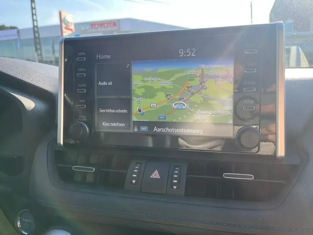 Toyota RAV 4 - Thumbnail 14