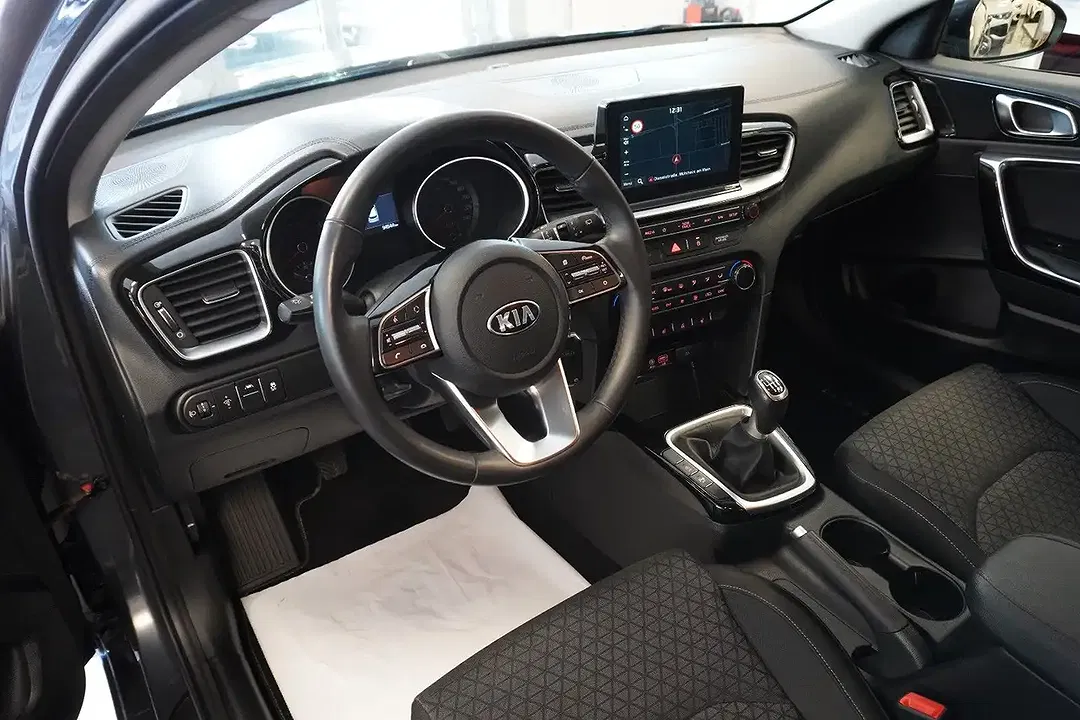 Kia Ceed / cee'd - Thumbnail 14