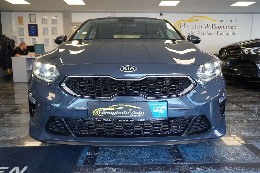Kia Ceed / cee'd - Thumbnail 3