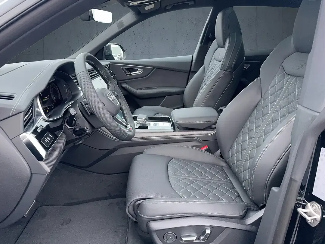 Audi Q8 - Thumbnail 9