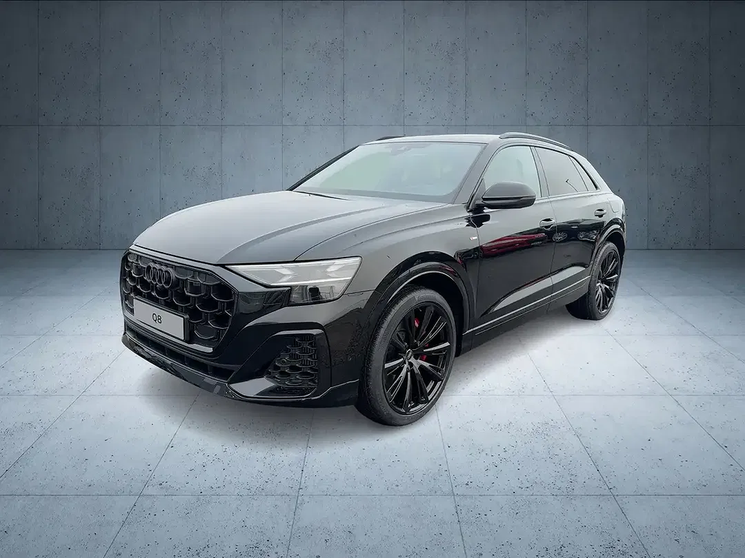 Audi Q8 - Thumbnail 1
