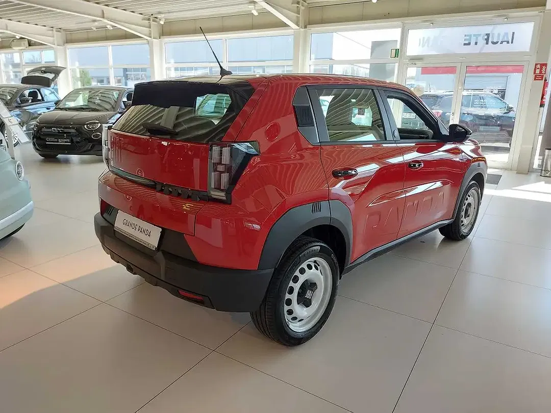 Fiat Grande Panda - Thumbnail 4