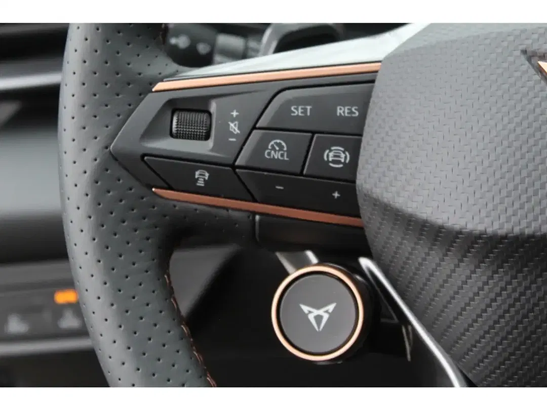 CUPRA Terramar - Thumbnail 8
