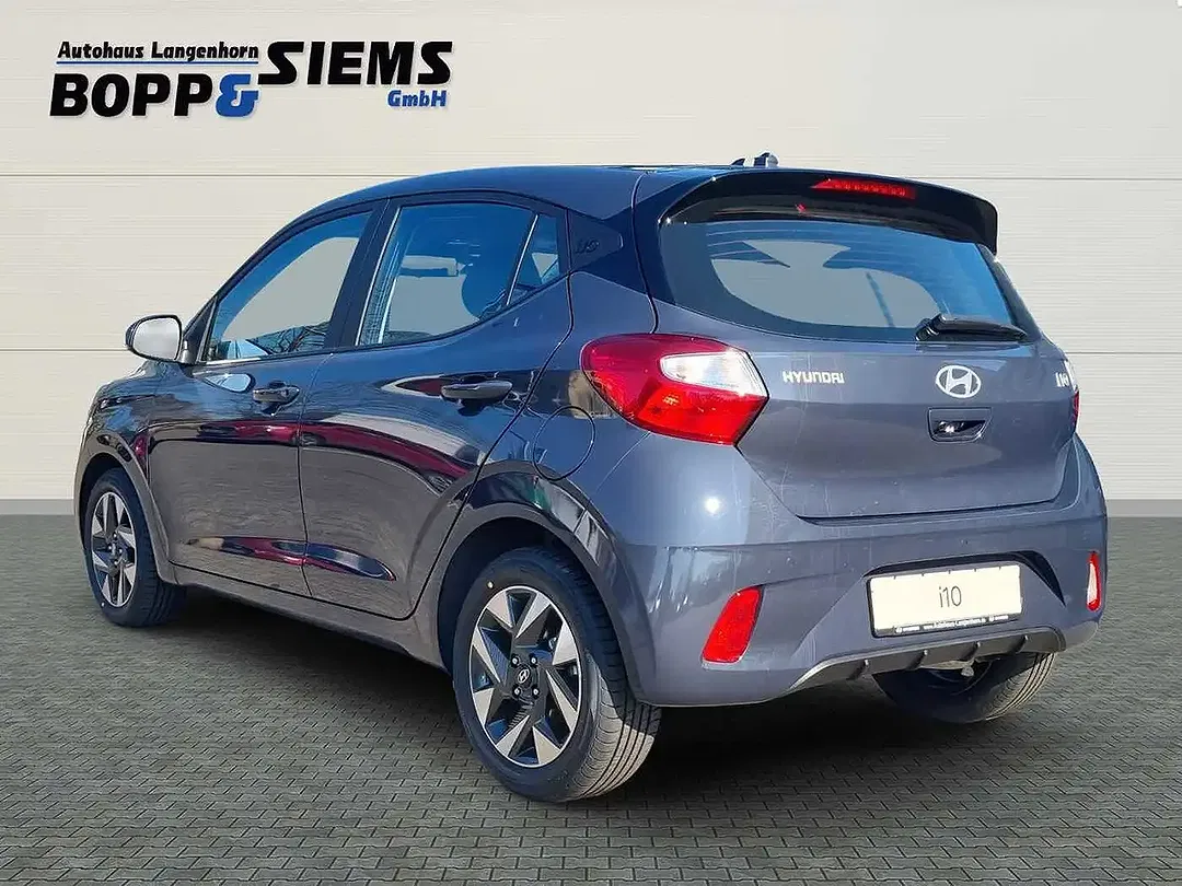 Hyundai i10 - Thumbnail 3