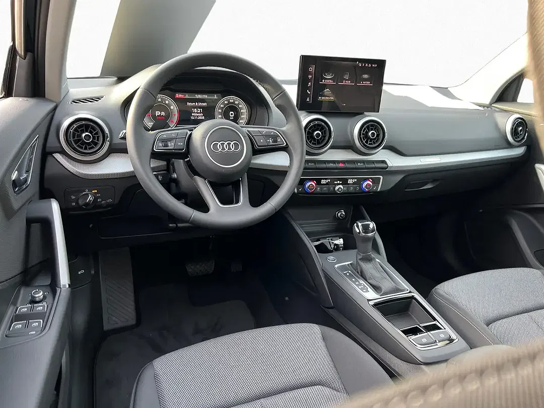 Audi Q2 - Thumbnail 8