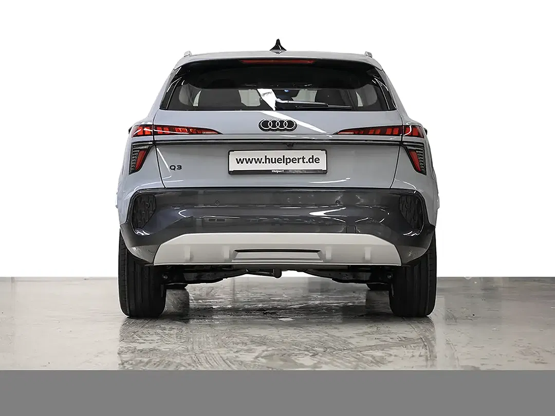 Audi Q3 - Thumbnail 4