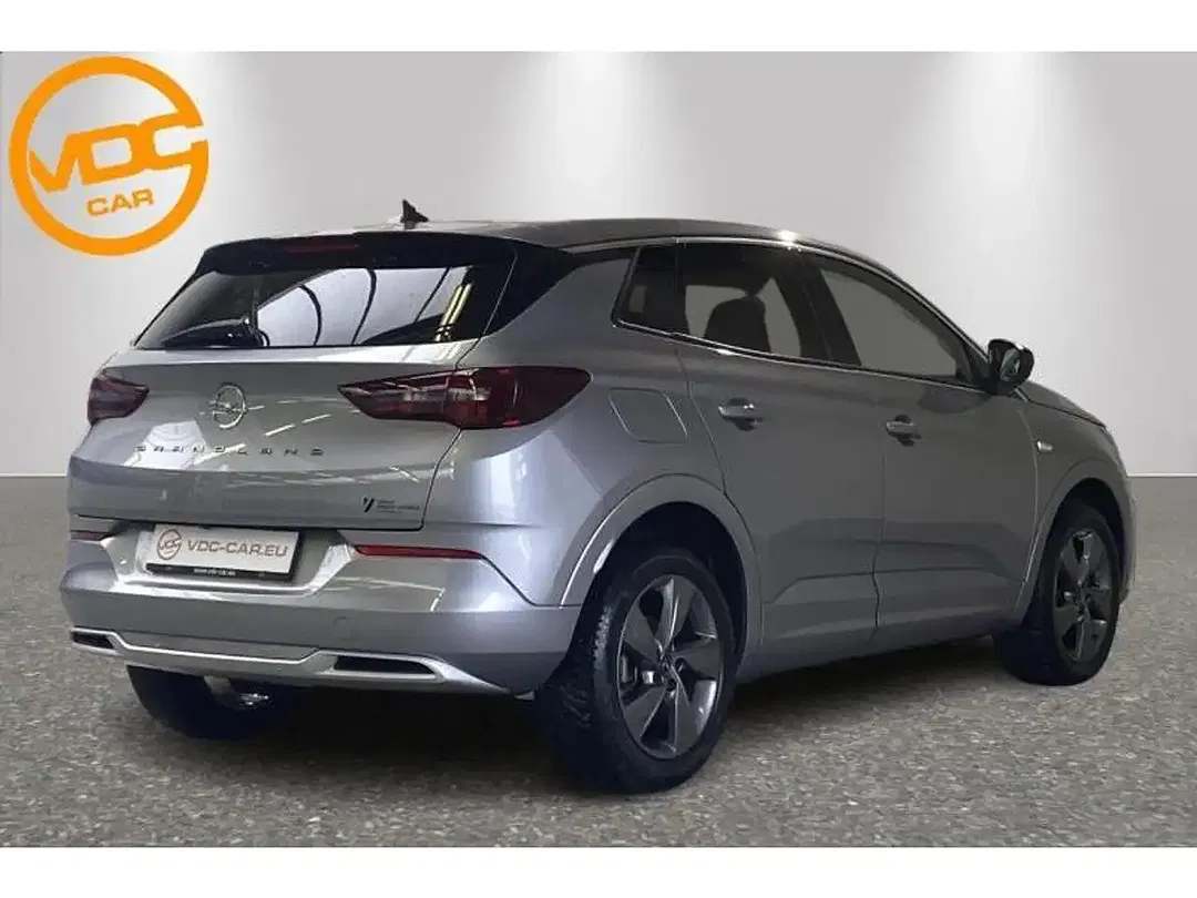Opel Grandland - Thumbnail 3