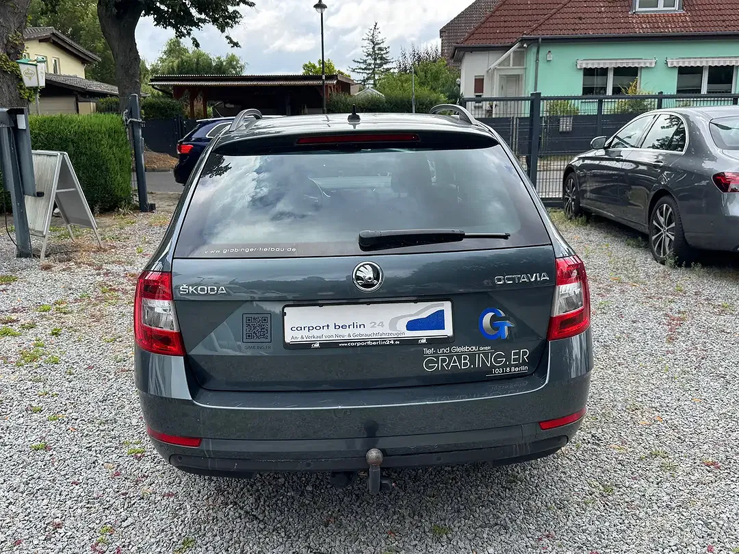 Skoda Octavia - Thumbnail 4