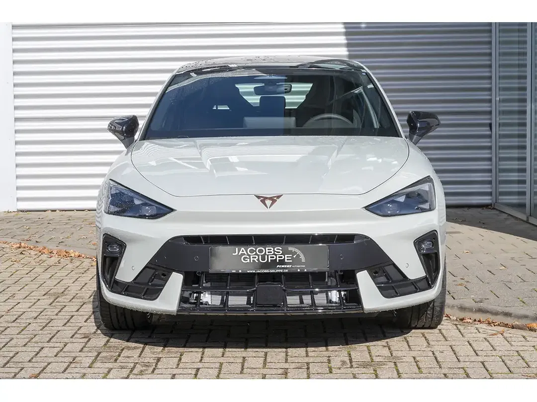 CUPRA Leon - Thumbnail 2