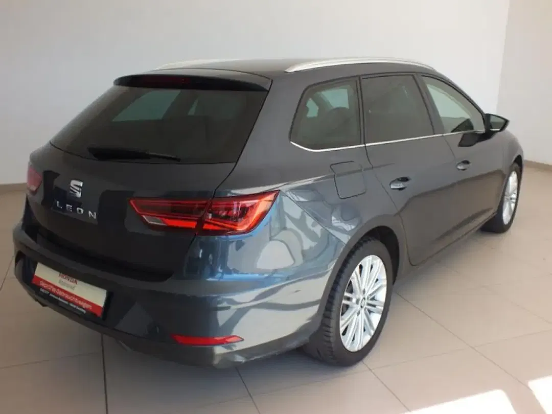 SEAT Leon - Thumbnail 5
