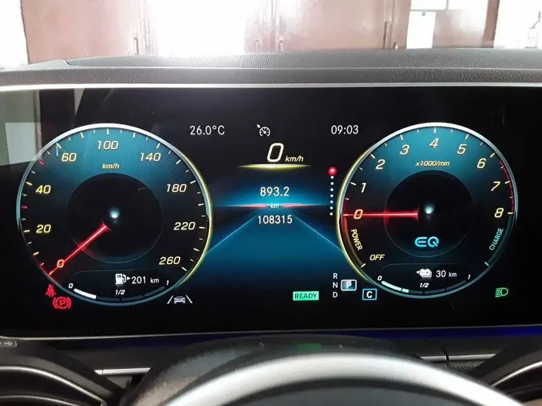 Mercedes-Benz GLE 350 - Thumbnail 10