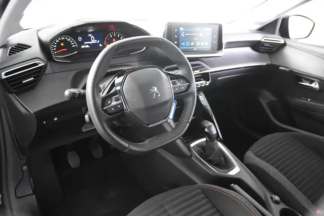 Peugeot 208 - Thumbnail 13