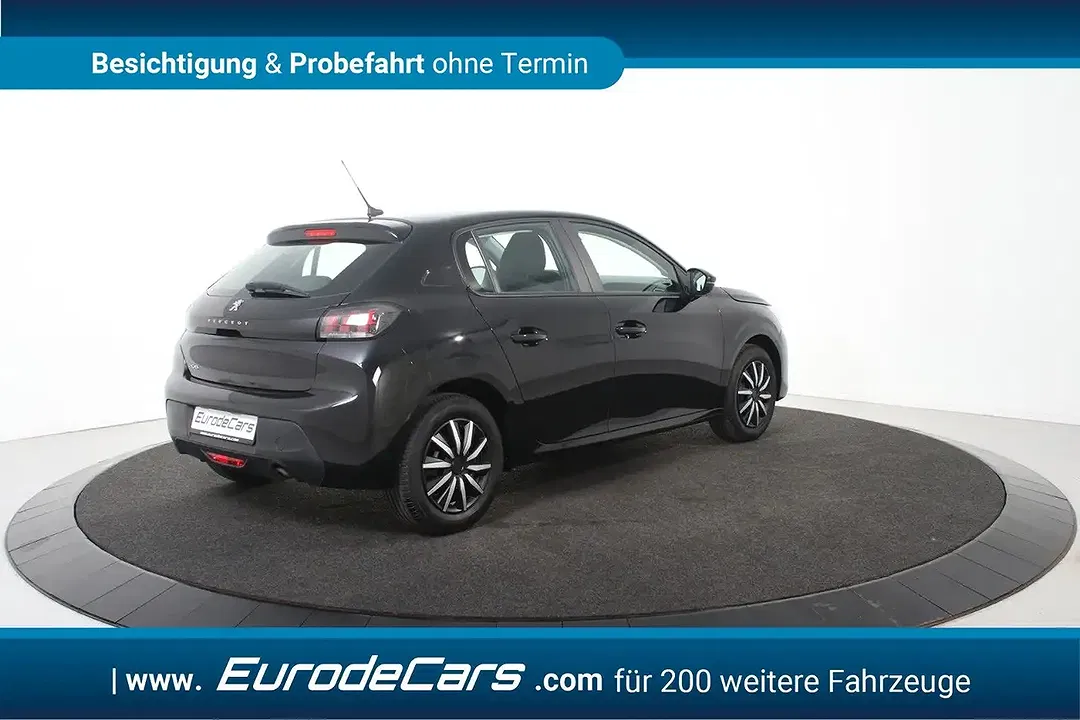 Peugeot 208 - Thumbnail 7