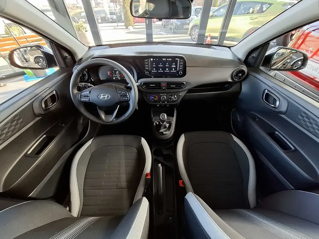 Hyundai i10 - Thumbnail 15